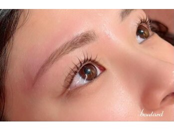 ボラード(boulard)/かわいい目元になるなら