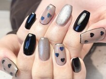 ヘアーアンドネイル ルシア(Hair&Nail Lucia)/ブラック×マグネットネイル