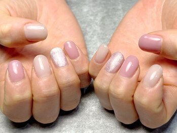 モーダアッカ(moda acca)/シンプルネイル 森本