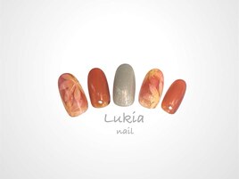 10月オススメ◇ニュアンスネイル