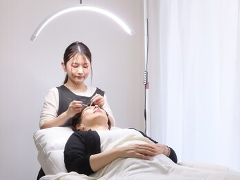 マティエ 薬院店(Matie)の写真/洗練された大人のマツエク☆こだわりの上質空間で、忙しい大人女性の「ストレスフリーな目元」を叶えます♪