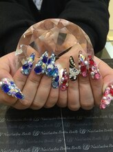 エスフィーネイルサロン ブリーユ(Esfy nailsalon Brille)/ストーン盛り盛りスカルプ