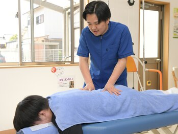 おざき鍼灸接骨院/腰の施術