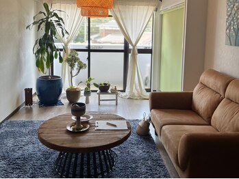 オヤム(oyam)/落ち着いた空間でゆったりと