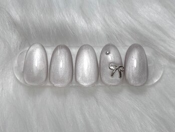 ラズワルド(Lazward)/マグネット×リポンネイル