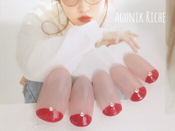 アグニークリッシェ(Agunik Riche)/【ハーフムーンネイル】