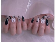 エムズ ネイルサロン(M2)/Vフレンチハートネイル