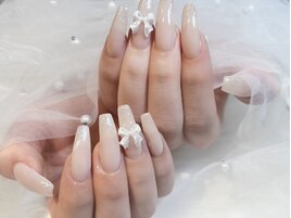 【シンプルちゅるんネイル】