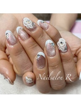 アール 喜多見 成城学園前(R)/ブライダルネイル