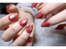 ディーエムジーネイル(DMG nail)の雰囲気（マグネットジェルの輝きはワンカラーでも映えます◎）