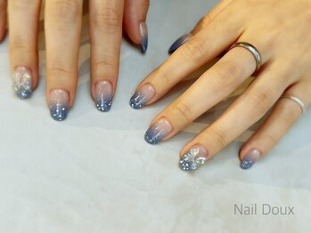 ネイル ドゥ 岡山駅前店(Nail Doux)/ブルーグラデーション