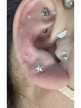 サロン デ リブレ 加古川店(salon de Libre)/ストーン風耳ツボジュエリーも！