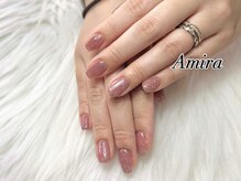 アミラの雰囲気（フィルイン施術で爪に優しく自爪を傷つけにくい！※全オフも可能）