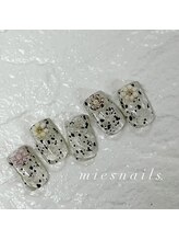 ミィスネイルズ(mies nails.)/