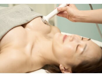 美人バスト 赤羽店/栄養成分導入でボリュームUP★