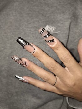 ウルステラ(ulstella)/個性派！強めネイル