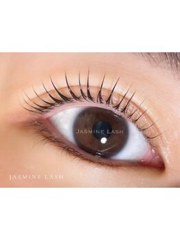 ナチュラル上品な目元にしたい