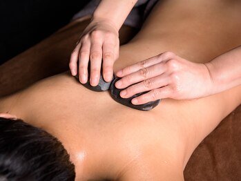 サニープライベートサロン(SUNNY PRIVATE SALON)/ホットストーントリートメント