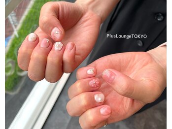プルースラウンジ トウキョウ(Plus Lounge TOKYO)/ぷっくりお花ピンクネイル♪