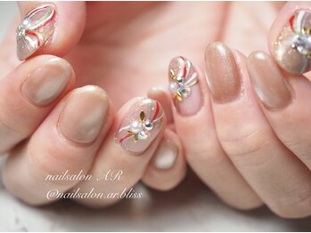 お正月ネイルナチュラルなカラー