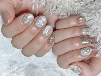 キャッツアイ東京 新宿店(Cat's eye TOKYO)/冬っぽりぼんとチェック