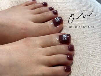 オンドットネイルサロンバイティントプラス(on. nailsalon by tint+)/選べる親指デザイン フット