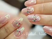 スタイリッシュネイルズ(Stylish Nails)/オーロラピンクにストーン