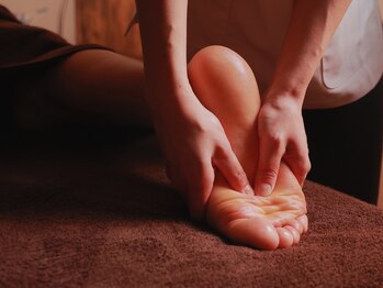 エルミオ エスパシオ ミロク(El mio espacio 369miroku)/アロマオイルトリートメント