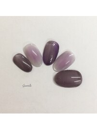パープルチークネイル