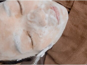 ルーナサロン(LUNA salon)の写真/【皮脂過剰/毛穴 /くすみ】不要なたんぱく質除去＋毛穴の黒ずみケアでツルツルな艶肌な韓国水光肌へ！