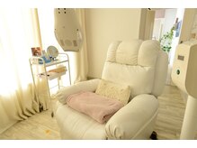 ドリームローズ(Dream Rose)の雰囲気（完全個室ふかふかのリクライニングソファーでホワイトニング♪）