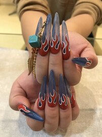 ネイルピアス