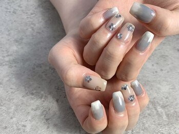 リヤベラ(Liebera)/ホロフラワー