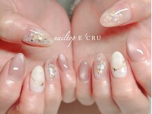 ネイルトップエクル(nail top E CRU)/