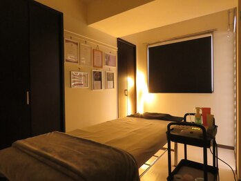 アットユウ(@yu)/サロン内観2