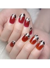 モモ(Momo)/ヒョウ柄フレンチ