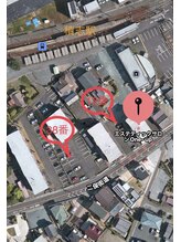 ワンアップ(One-up)/【駐車場上空写真】