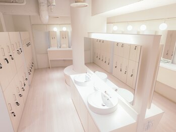 レッツ 新瑞橋店(LET’s)/女性更衣室