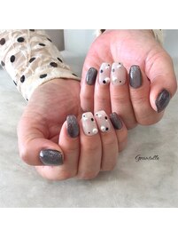 ホロパールドットネイル