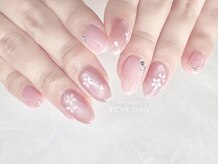 リッシュ トロワ(RICHE trois)/ちゅるんマグネットの桜ネイル