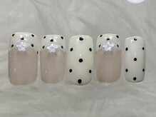 ネイルメゾン 渋谷店(NAIL MAISON)/星ドットフレンチ韓国¥9000