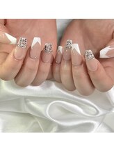 ラウネイル(launail)/