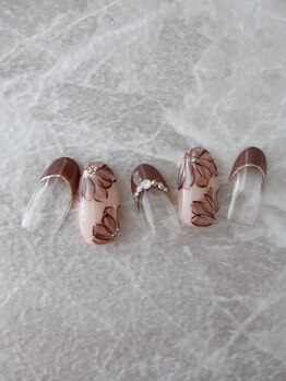 ミテソロ(mi tesoro)/2024年9月定額ネイル 6600