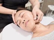 リュミエール(Lumiere)/小顔矯正/たるみ/筋膜リリース