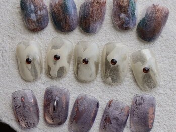 カリスティ(Kallisti)の写真/シンプル派にも大好評。200色以上のカラーにパーツも多数ご用意。持ち込みデザインも可能。