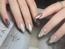 マニル アンド ネトラ(manil & netola)/ブラウン×マグネットネイル