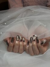 カリネイル(Calli nail)/4本アート