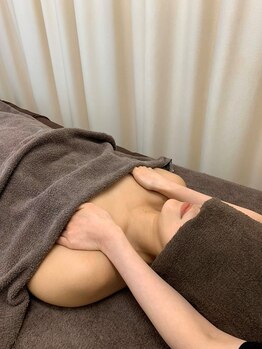 個室整体院キュットの写真/《キレイなバストラインへ☆》ほとんどの女性が施術後に効果を実感！！結果重視のバストアップ術をご提供♪