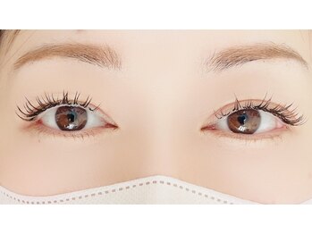 クリア アイラッシーズ アンド ネイルサロン シャイン(CLEAR & SHINE)/バインドロックおつけ足し