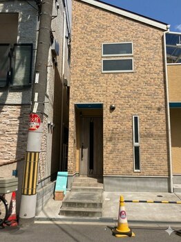 沢/保育園のすぐ隣です。